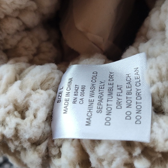 NWT, Live Oak Brand, Women's, slippers or bedroom shoes, Size Large, Charcoal. - Picture 10 of 10